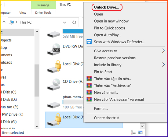 Chọn Unlock Drive.